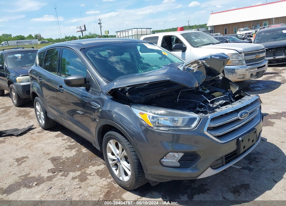 2017 FORD ESCAPE SE VIN: 1FMCU9GD0HUE49564