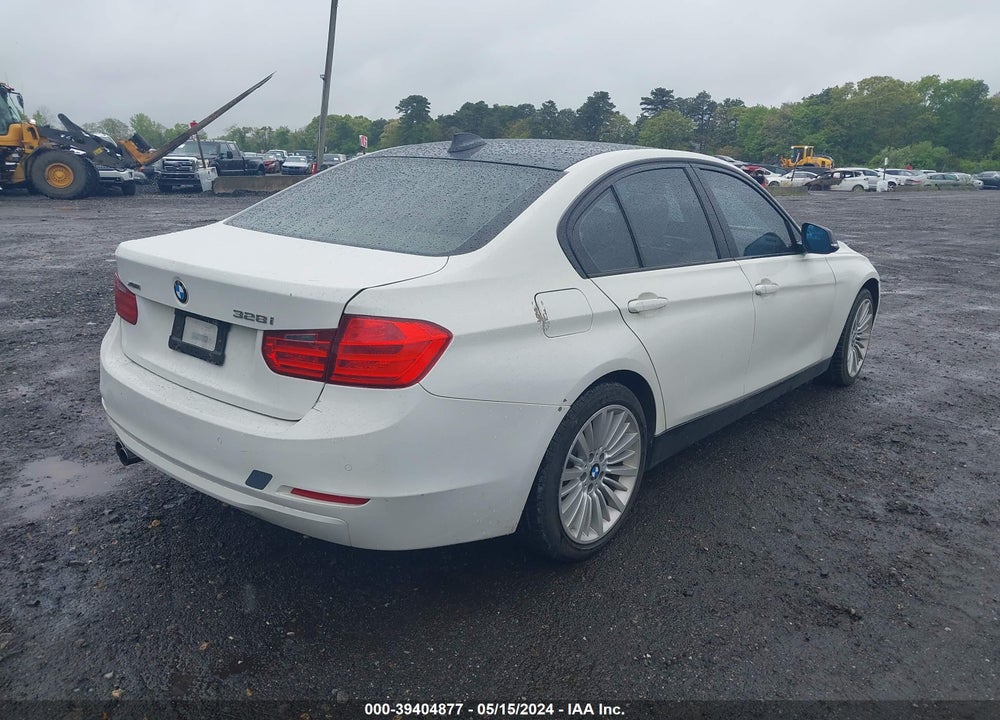 2013 BMW 328I XDRIVE VIN: WBA3B5G50DNS05880