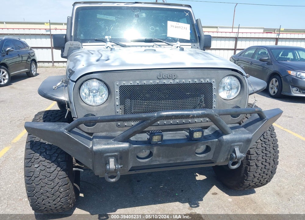 2013 JEEP WRANGLER UNLIMITED SAHARA VIN: 1C4BJWEG7DL660345