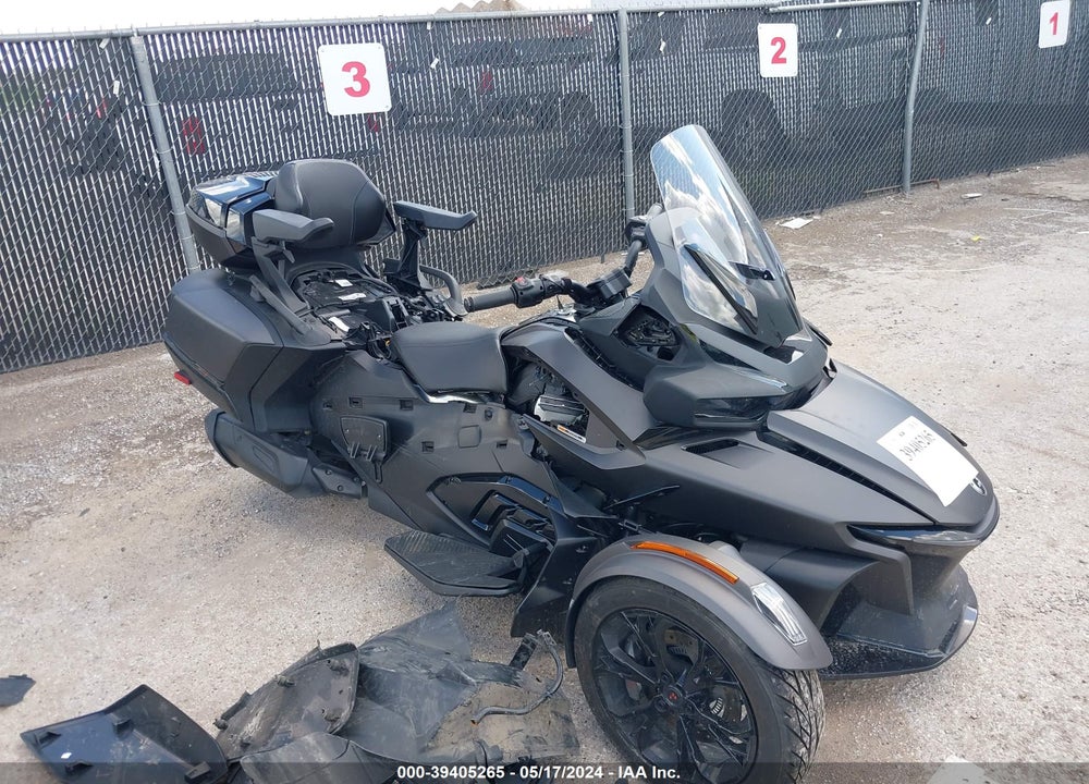 2022 CAN-AM SPYDER ROADSTER RT/RT LIMITED VIN: 2BXNBDD24NV003202