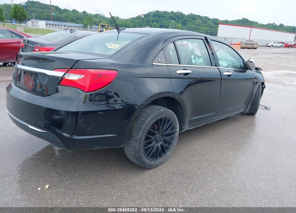 2013 CHRYSLER 200 LIMITED VIN: 1C3CCBCG1DN522464