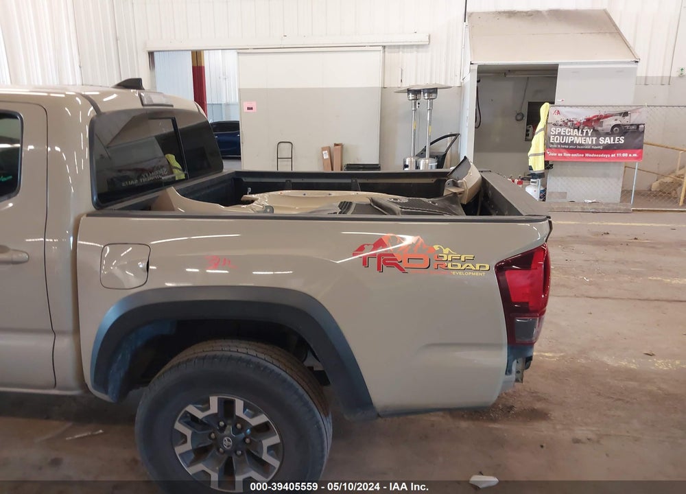 2018 TOYOTA TACOMA LIMITED/SR V6/SR5 V6/TRD OFF ROAD/TRD PRO/TRD SPORT VIN: 3TMCZ5AN7JM143651
