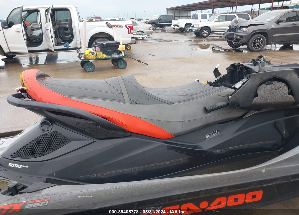 2014 SEADOO GTX 260 LTD VIN: YDV21763A414