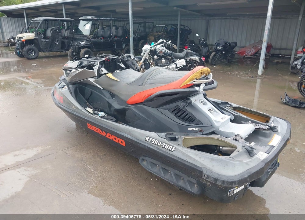 2014 SEADOO GTX 260 LTD VIN: YDV21763A414