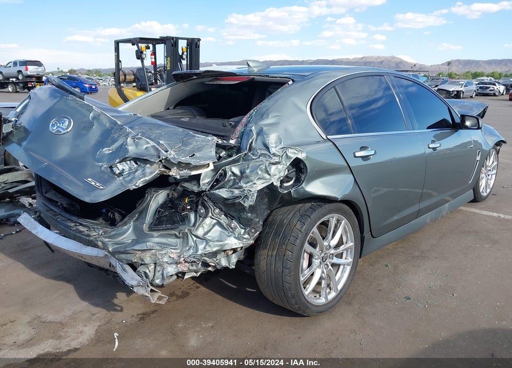 2015 CHEVROLET SS VIN: 6G3F15RW6FL105177
