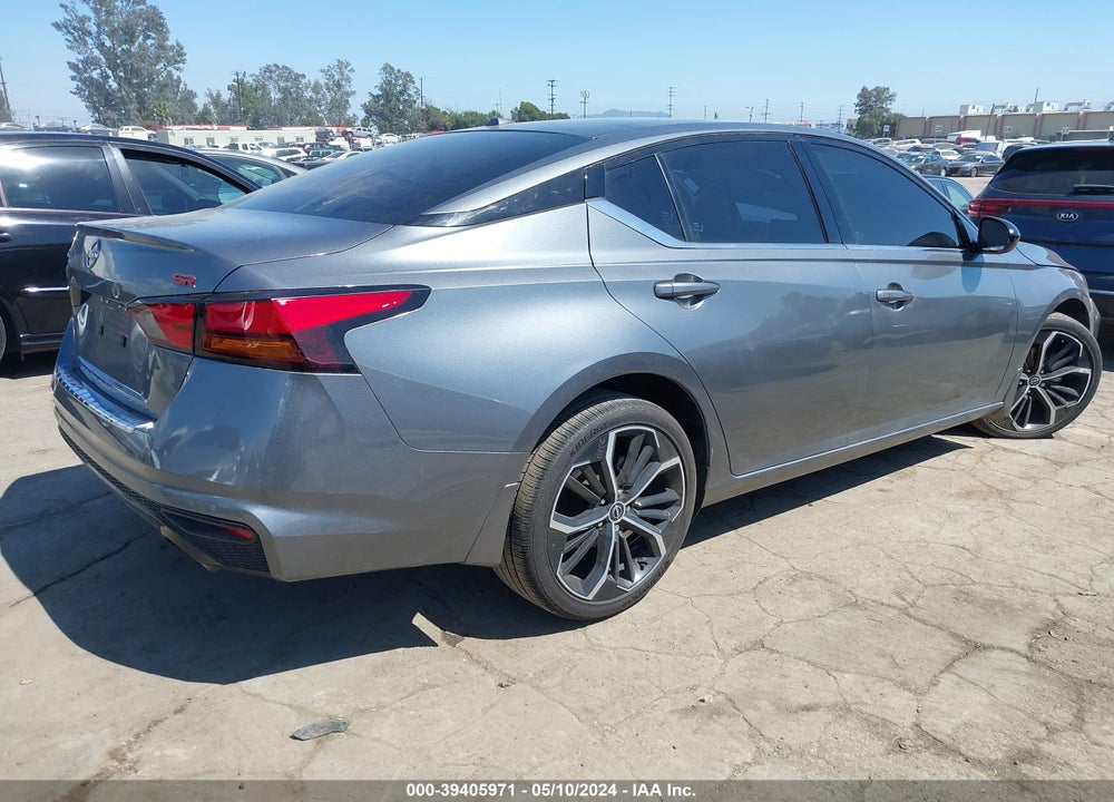 2023 NISSAN ALTIMA SR FWD VIN: 1N4BL4CV5PN328094