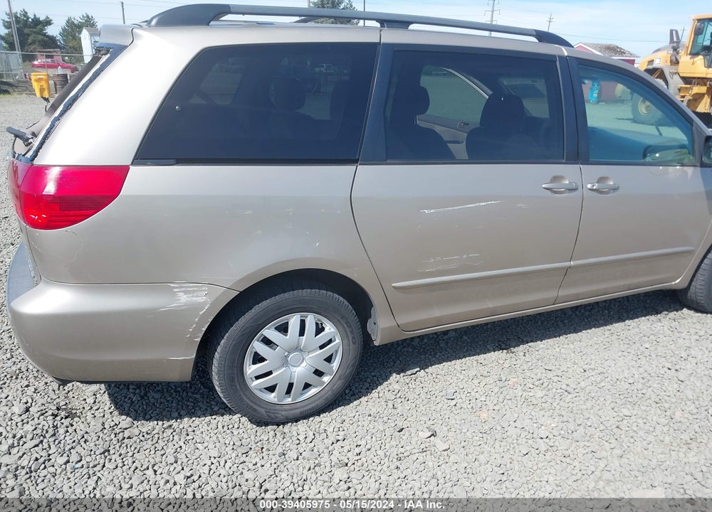 2004 TOYOTA SIENNA LE VIN: 5TDZA23C74S053805