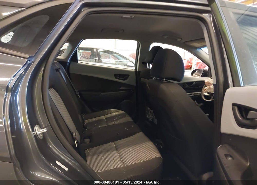 2021 HYUNDAI KONA SE VIN: KM8K1CAA8MU643012