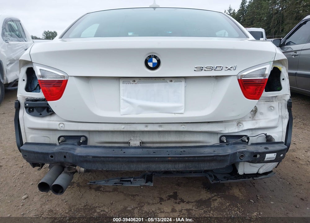 2006 BMW 330XI VIN: WBAVD33596KV63951