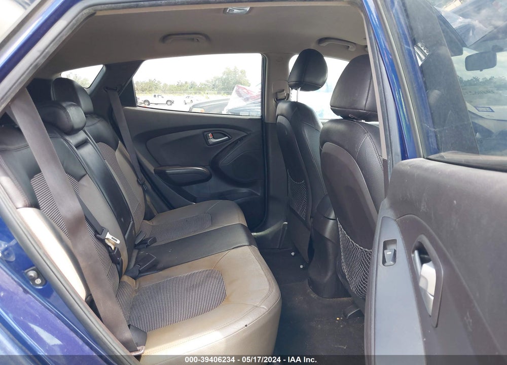 2011 HYUNDAI TUCSON GLS VIN: KM8JU3AC6BU300958