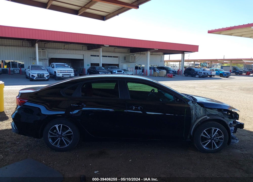 2023 KIA FORTE LXS VIN: 3KPF24AD2PE549617
