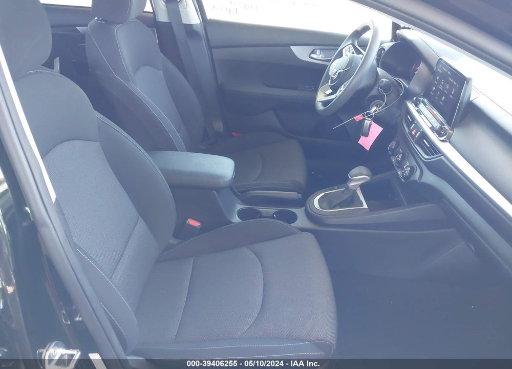 2023 KIA FORTE LXS VIN: 3KPF24AD2PE549617