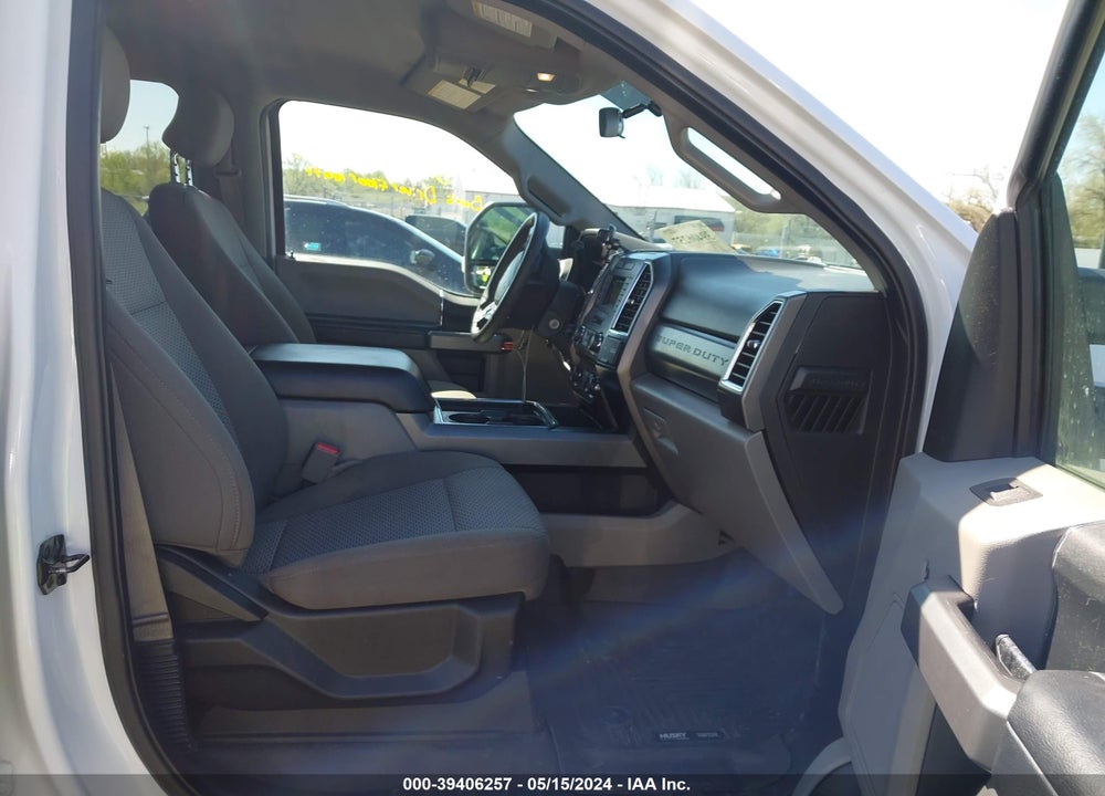 2017 FORD F-250 XLT VIN: 1FT7W2B68HEE89062