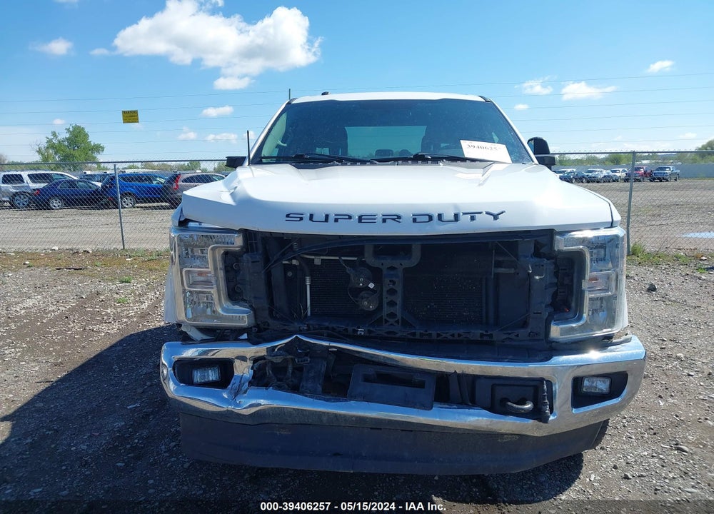 2017 FORD F-250 XLT VIN: 1FT7W2B68HEE89062