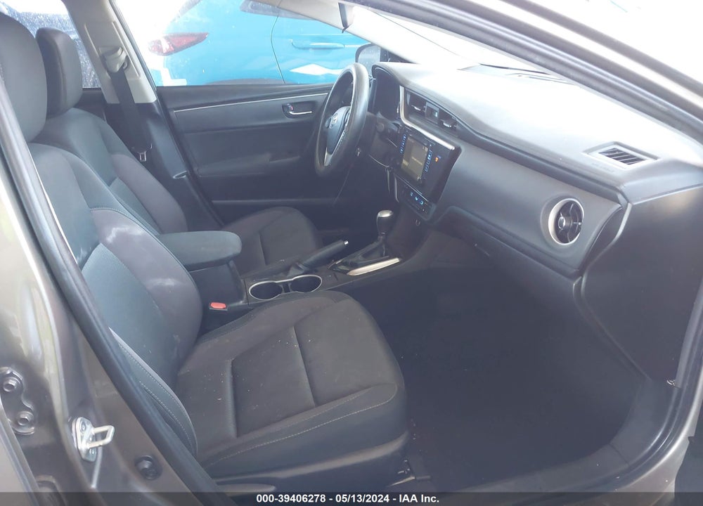 2019 TOYOTA COROLLA LE VIN: 5YFBURHE6KP859006