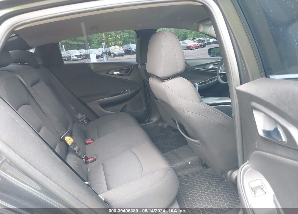 2018 CHEVROLET MALIBU LT VIN: 1G1ZD5ST9JF167769
