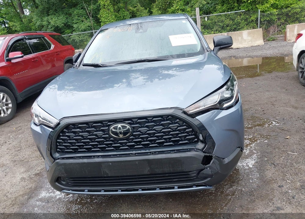 2022 TOYOTA COROLLA CROSS L VIN: 7MUAAAAG7NV012482