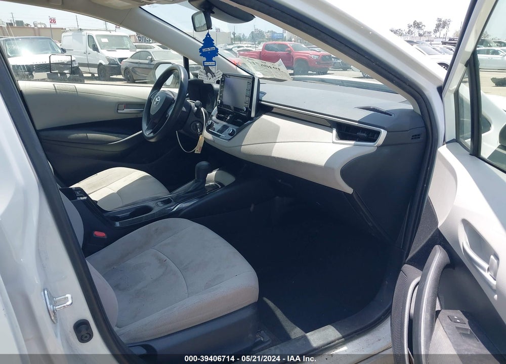 2021 TOYOTA COROLLA LE VIN: JTDEPMAE3MJ159906