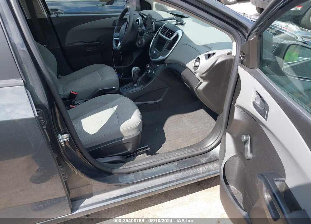 2019 CHEVROLET SONIC LS AUTO VIN: 1G1JB5SB0K4136787
