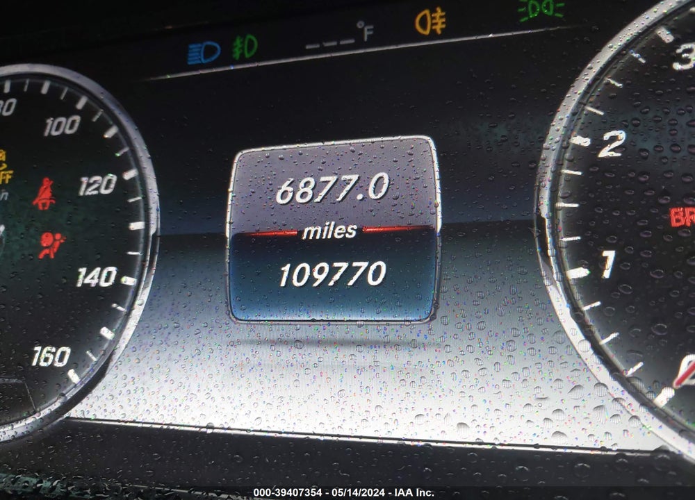 2015 MERCEDES-BENZ S 550 4MATIC VIN: WDDUG8FB7FA149826