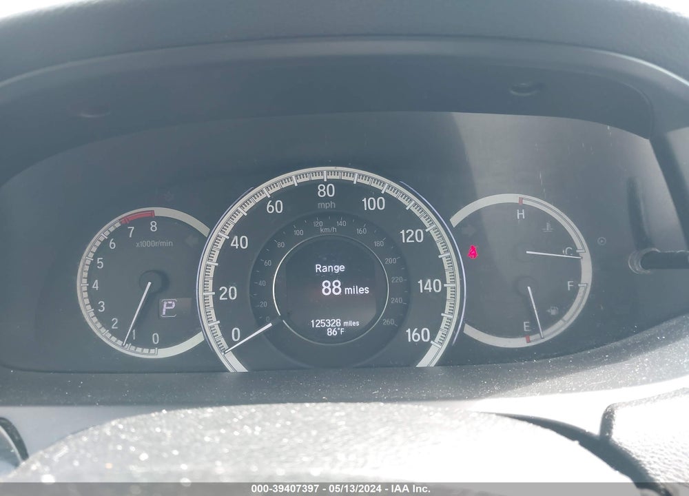 2016 HONDA ACCORD LX VIN: 1HGCR2F44GA223611