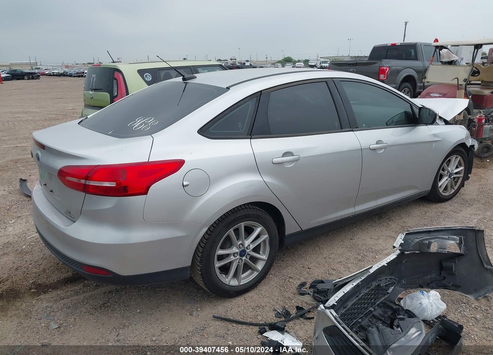 2016 FORD FOCUS SE VIN: 1FADP3F21GL297236