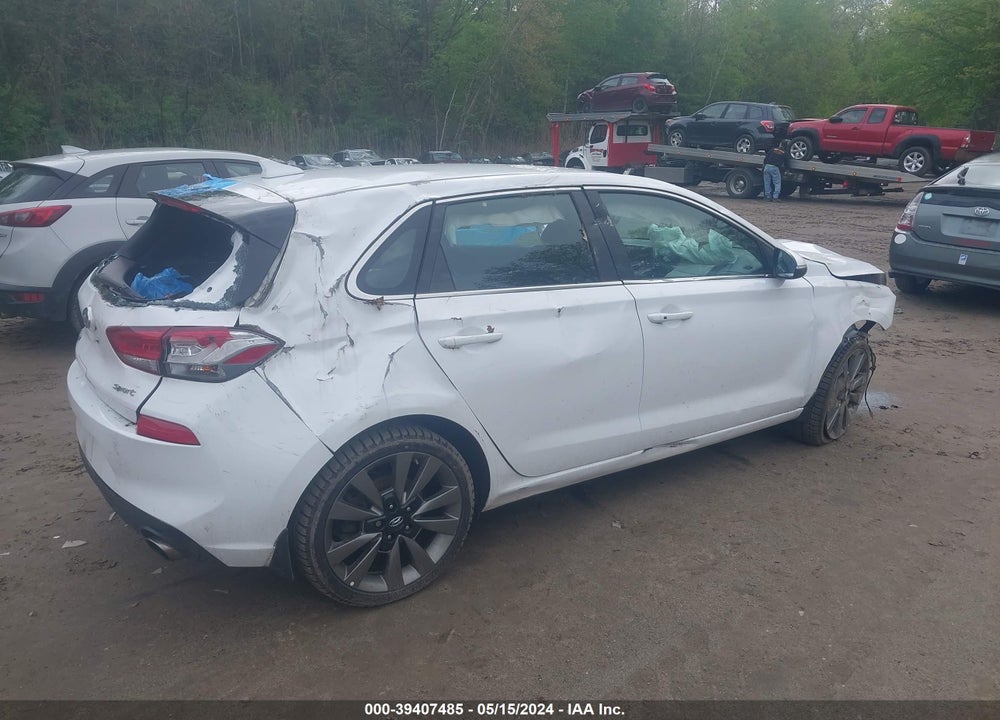 2018 HYUNDAI ELANTRA GT SPORT VIN: KMHH55LC4JU022192