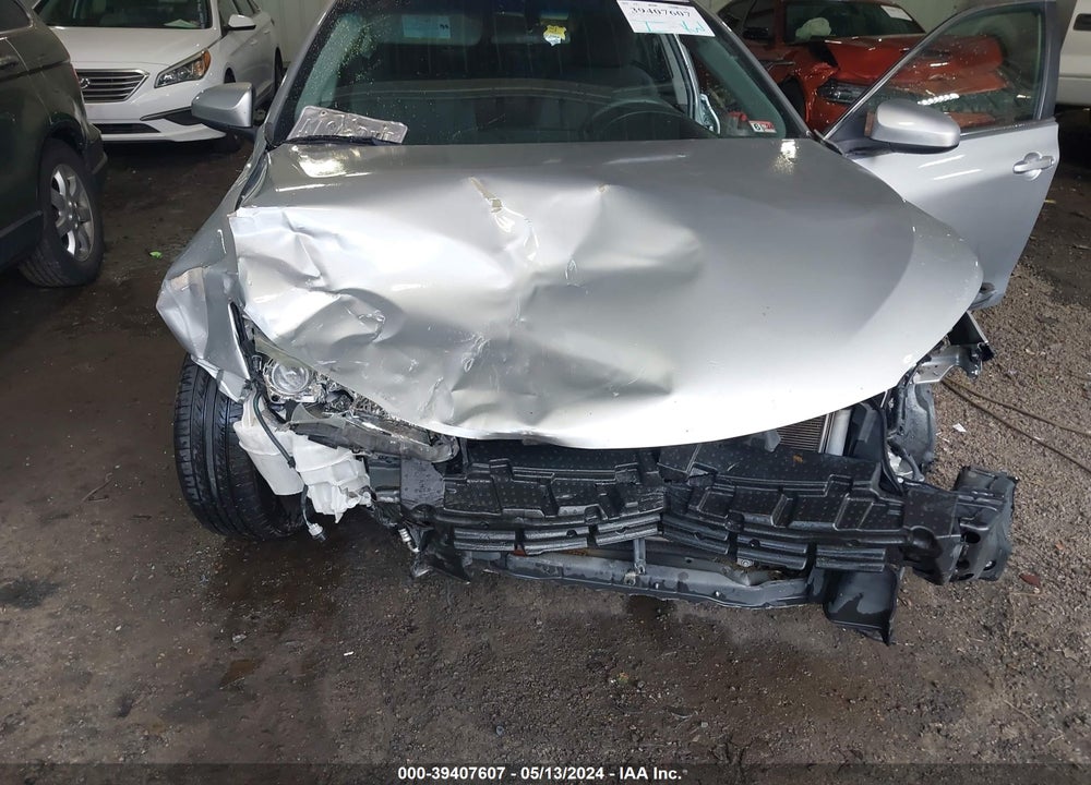 2016 TOYOTA CAMRY VIN: 4T4BF1FK0GR541270