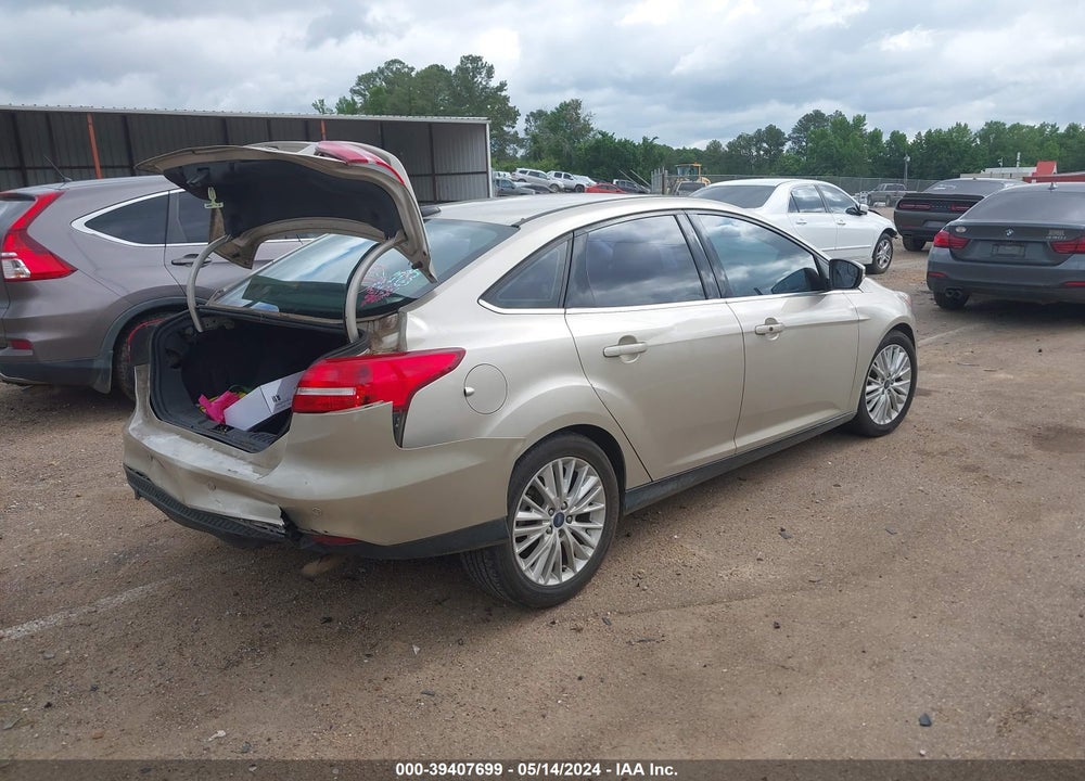 2018 FORD FOCUS TITANIUM VIN: 1FADP3J22JL271792