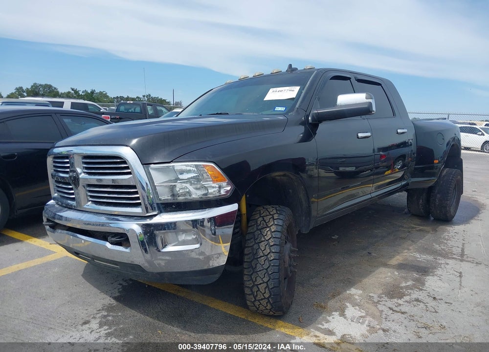 2017 RAM 3500 LONE STAR MEGA CAB 4X4 6'4 BOX VIN: 3C63RRLL1HG696881