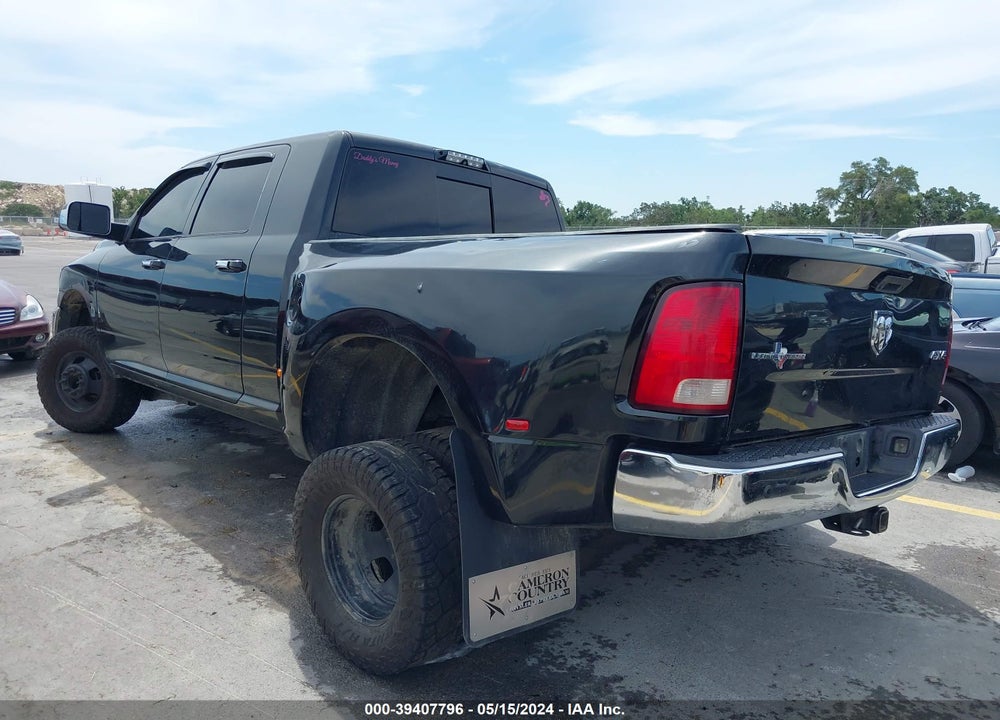 2017 RAM 3500 LONE STAR MEGA CAB 4X4 6'4 BOX VIN: 3C63RRLL1HG696881