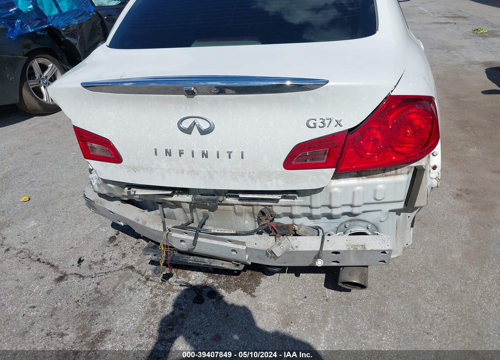 2013 INFINITI G37X VIN: JN1CV6ARXDM756130