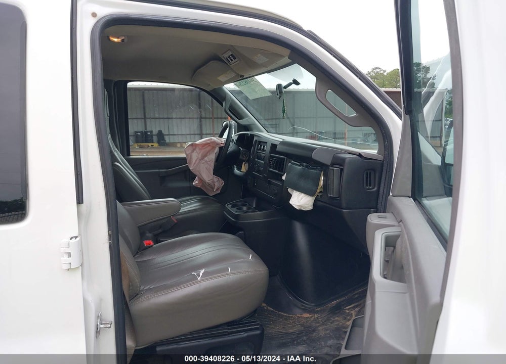 2016 CHEVROLET EXPRESS 2500 LS VIN: 1GAWGEFF5G1324816