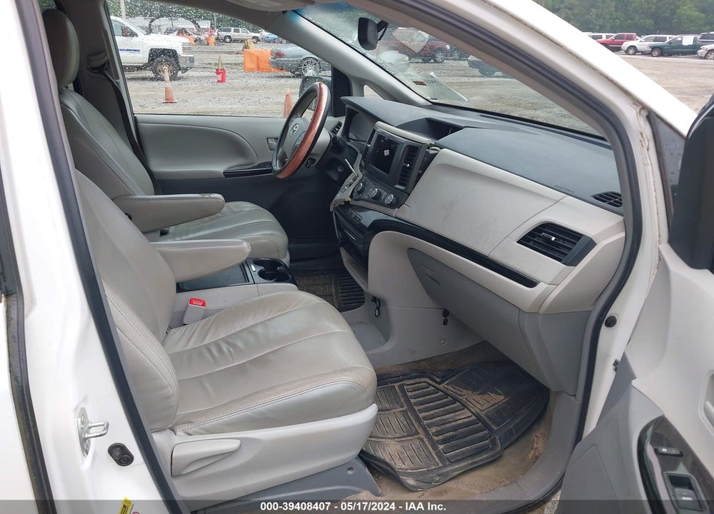 2012 TOYOTA SIENNA LE V6 8 PASSENGER VIN: 5TDKK3DC8CS190706