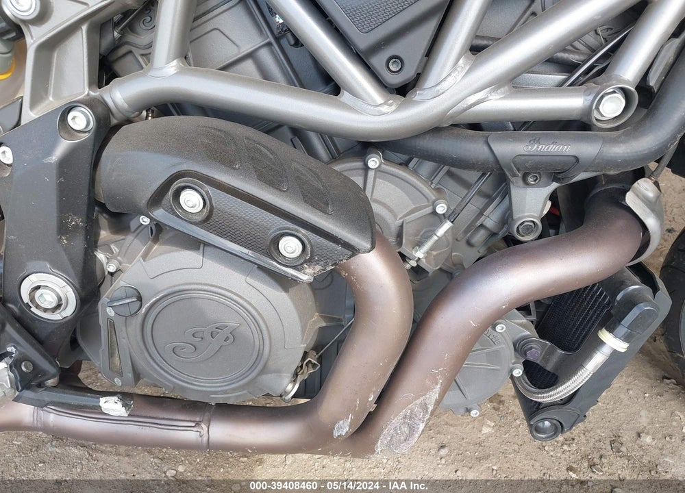 2023 INDIAN MOTORCYCLE CO. FTR R CARBON VIN: 56KRZR221P3009129