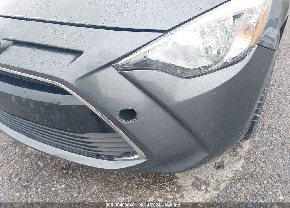 2018 TOYOTA YARIS IA VIN: 3MYDLBYV5JY312456