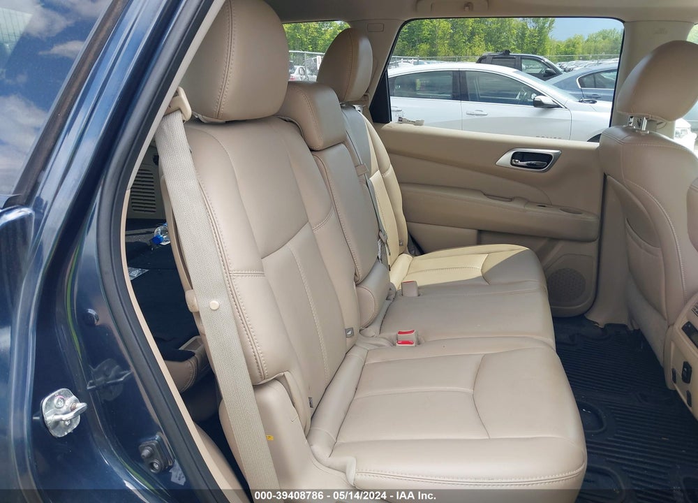 2016 NISSAN PATHFINDER SL VIN: 5N1AR2MN5GC613537