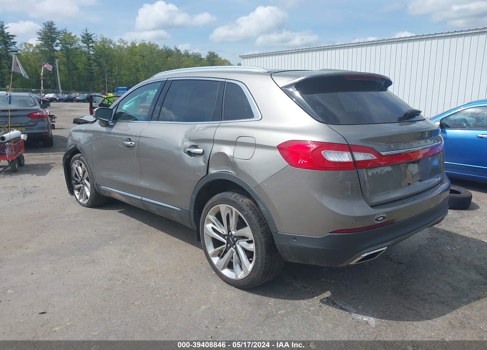 2016 LINCOLN MKX RESERVE VIN: 2LMTJ8LR7GBL83317