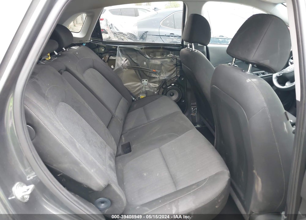 2022 HYUNDAI KONA SEL VIN: KM8K62AB5NU880014