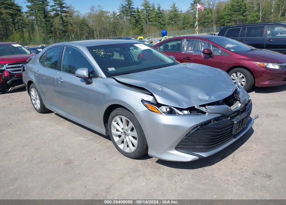 2020 TOYOTA CAMRY LE VIN: 4T1C11AK6LU994209