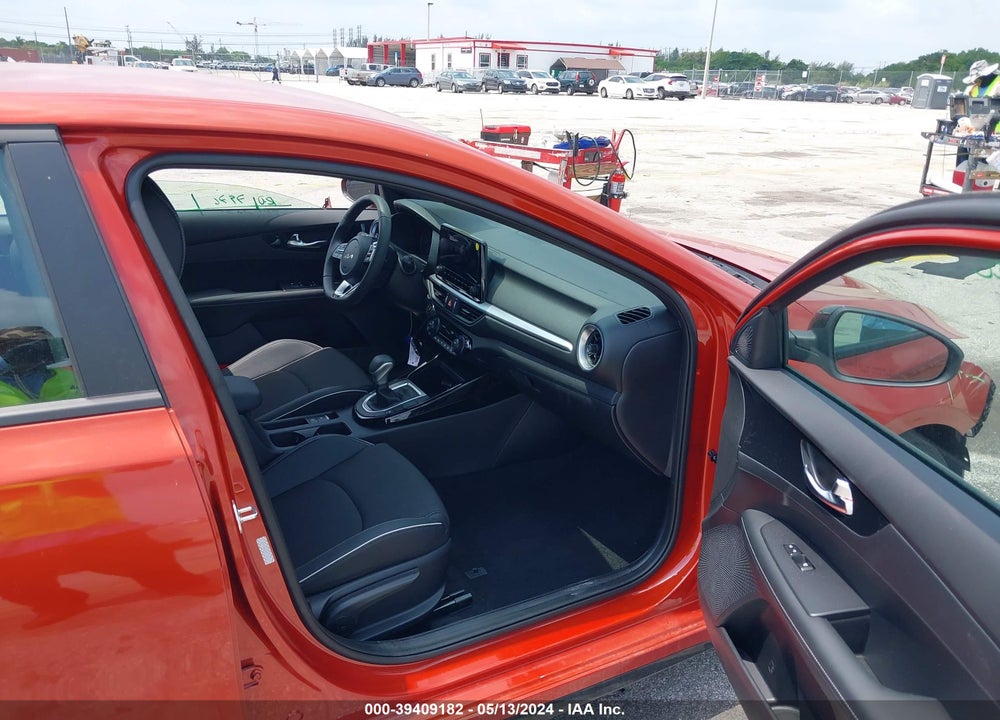 2024 KIA FORTE GT LINE VIN: 3KPF54AD9RE734127