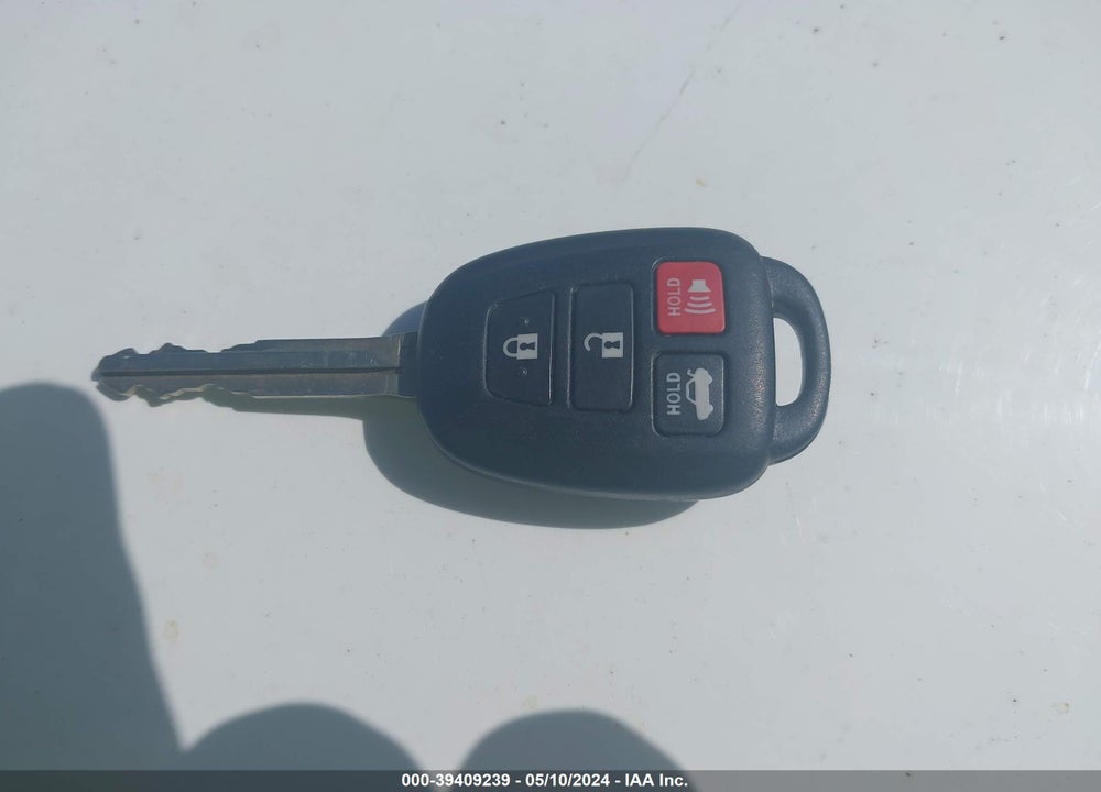 2015 TOYOTA CAMRY LE VIN: 4T4BF1FK9FR468432