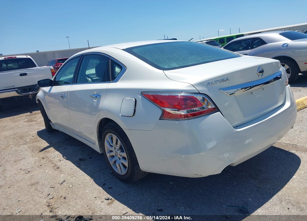 2015 NISSAN ALTIMA 2.5 S VIN: 1N4AL3AP1FC186315