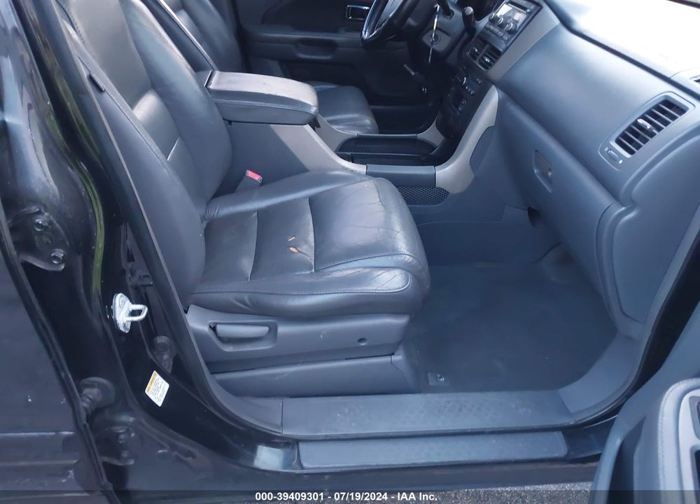 2008 HONDA PILOT EX-L VIN: 5FNYF28578B006422