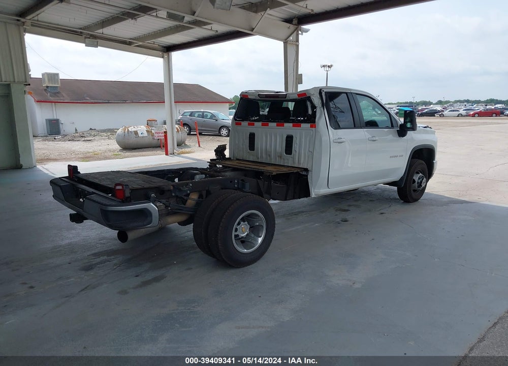 2024 CHEVROLET SILVERADO 3500HD 4WD DOUBLE CAB LONG BED LT VIN: 1GC5YTEY3RF130170