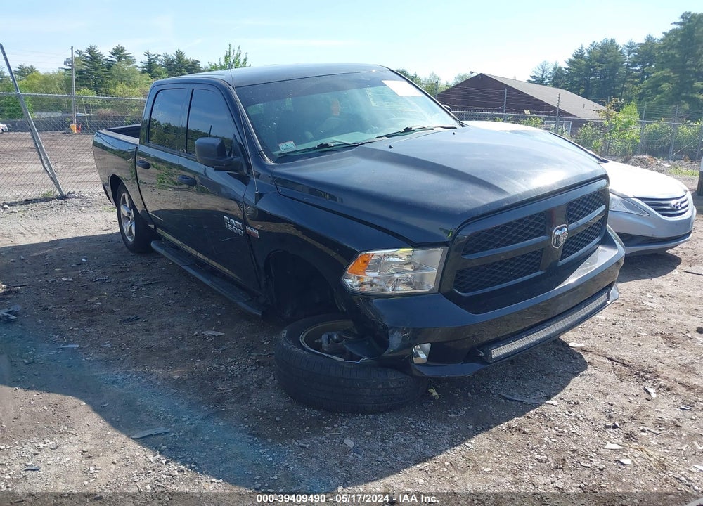 2017 RAM 1500 EXPRESS 4X4 5'7 BOX VIN: 1C6RR7KTXHS834166