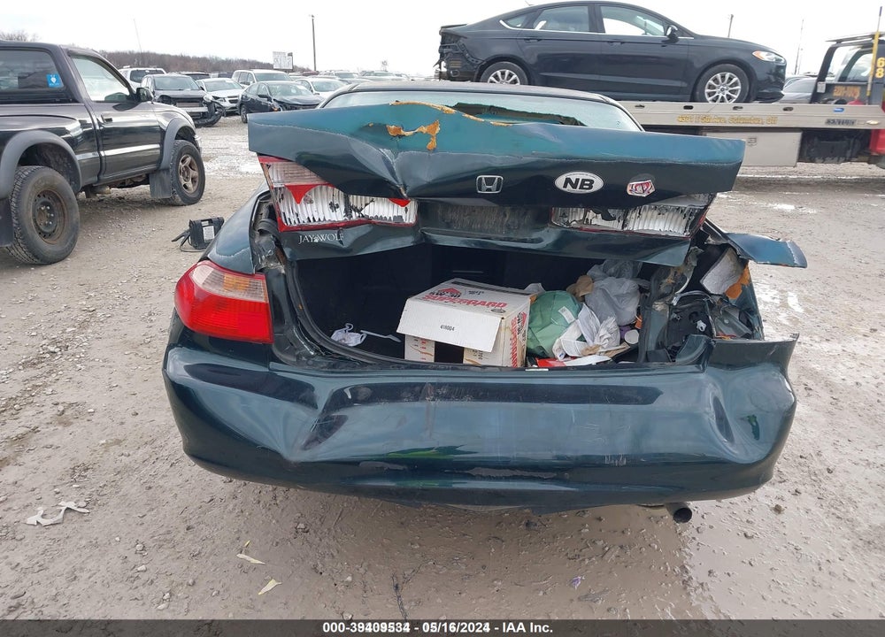 2000 HONDA ACCORD 2.3 SE VIN: 1HGCG5678YA105984