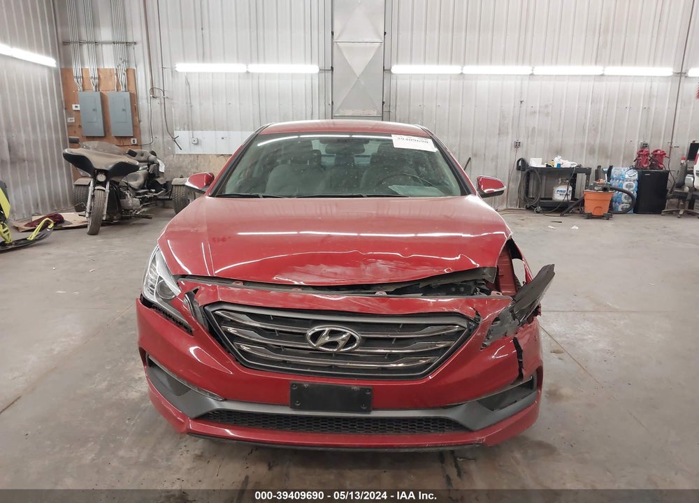 2017 HYUNDAI SONATA SPORT VIN: 5NPE34AF6HH463721