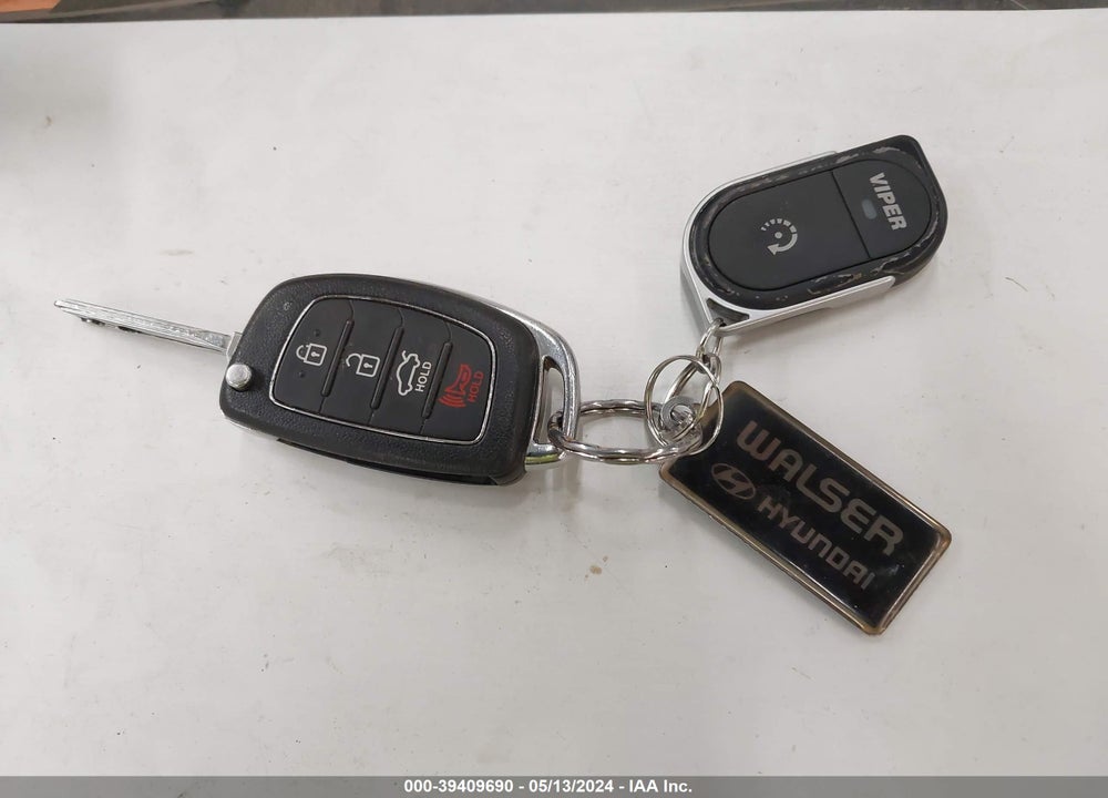 2017 HYUNDAI SONATA SPORT VIN: 5NPE34AF6HH463721