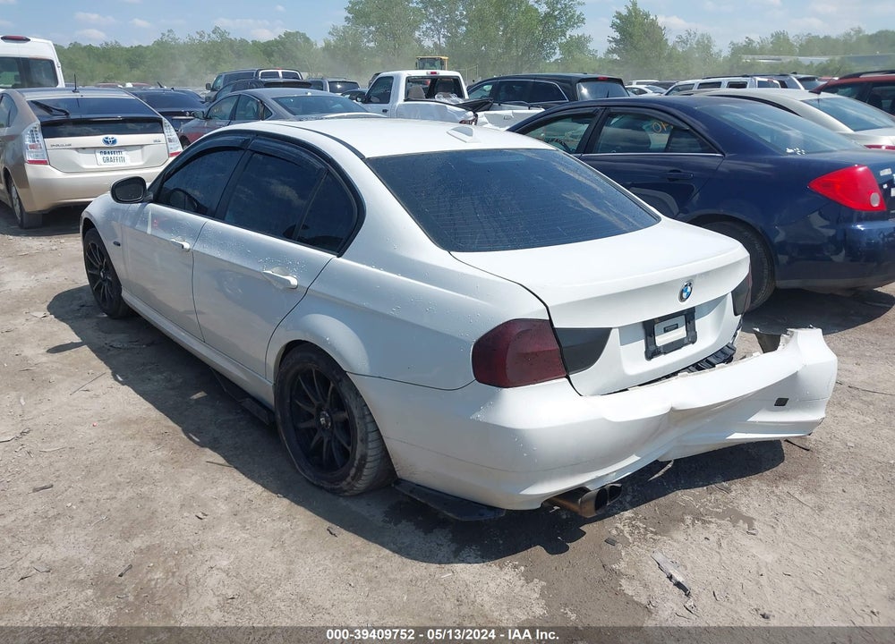 2011 BMW 328I VIN: WBAPH7C59BE852423